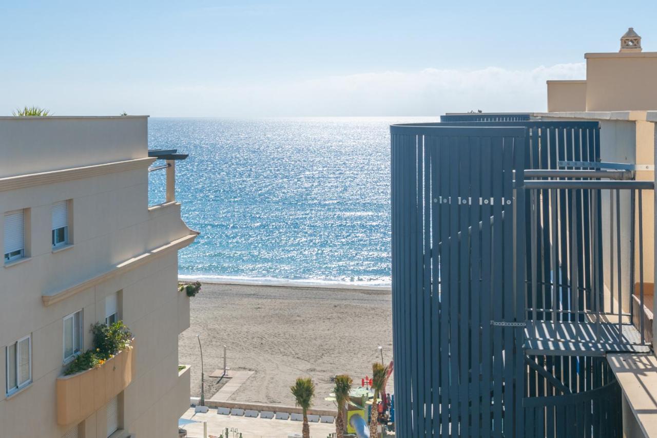 شقة Atico 2 Terrazas Junto Al Mar By Rent Me إِستيبونا المظهر الخارجي الصورة